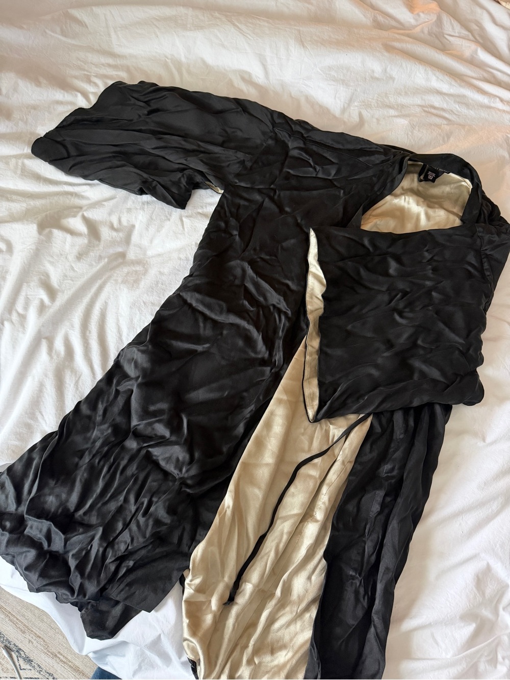 Victorias Secret Black Satin Robe with Cream Lining - Women's Intimates